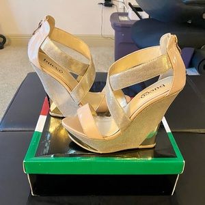Womens Gold Wedge Platform Sandals